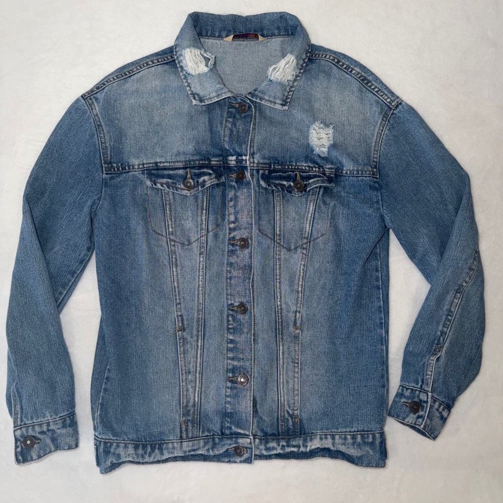 Highway Jeans Distressed Denim Trucker Jacket Medium Wash WD778070DJ Small